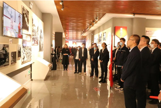 心有榜样 行有力量｜公司团委开展 “追寻榜样足迹 传承雷锋精神”主题参观活动